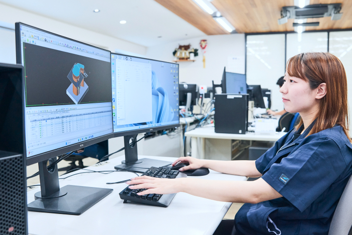 〔総合職〕設計【学歴不問】 | 中途採用